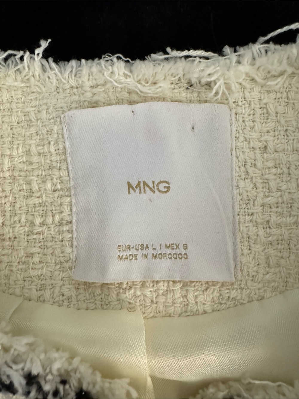 NWOT Mango Cinta Cropped Tweed Jacket Cream with Black Trim Size Large - Picture 6 of 13